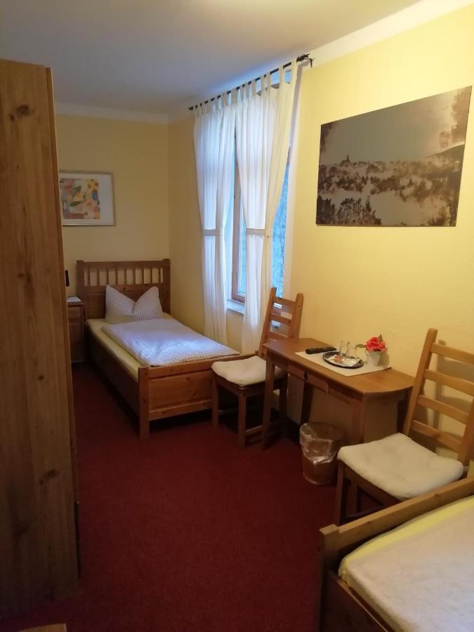 Gaststaette & Pension Zum Tuermer Annaberg-Buchholz Ngoại thất bức ảnh